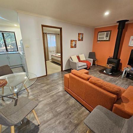 Barossa Country Cottages Lyndoch Extérieur photo