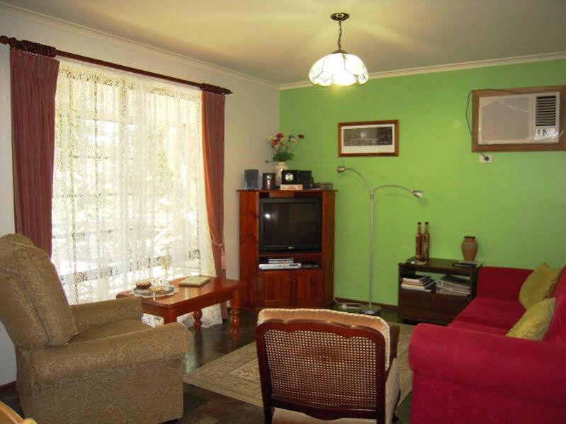 Barossa Country Cottages Lyndoch Extérieur photo